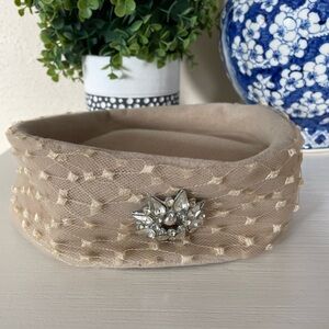 Vintage antique Brentshire Tan cream mesh net wool Pillbox Hat